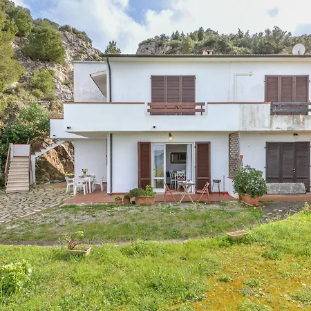 Apartment La Roccia By Interhome Cavo