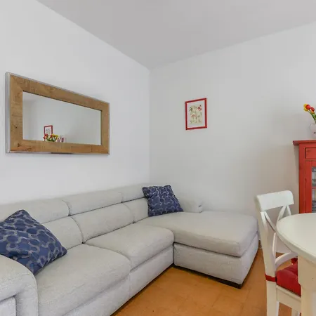 La Roccia By Interhome Cavo