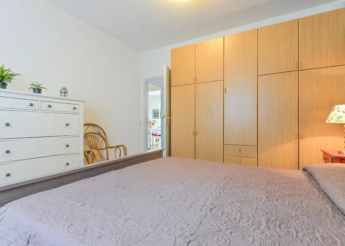 דירה La Roccia By Interhome קאבו