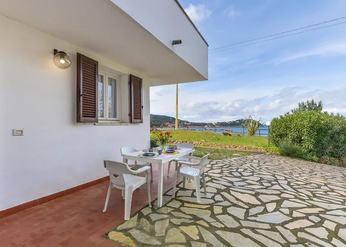 شقة La Roccia By Interhome